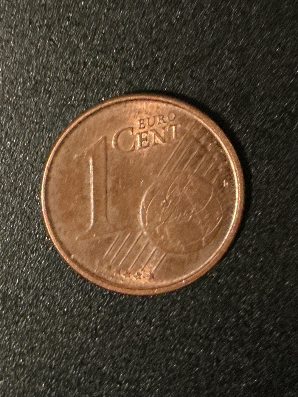 1 Cent Spanish Euro Coin from 2001, very lightly circulated